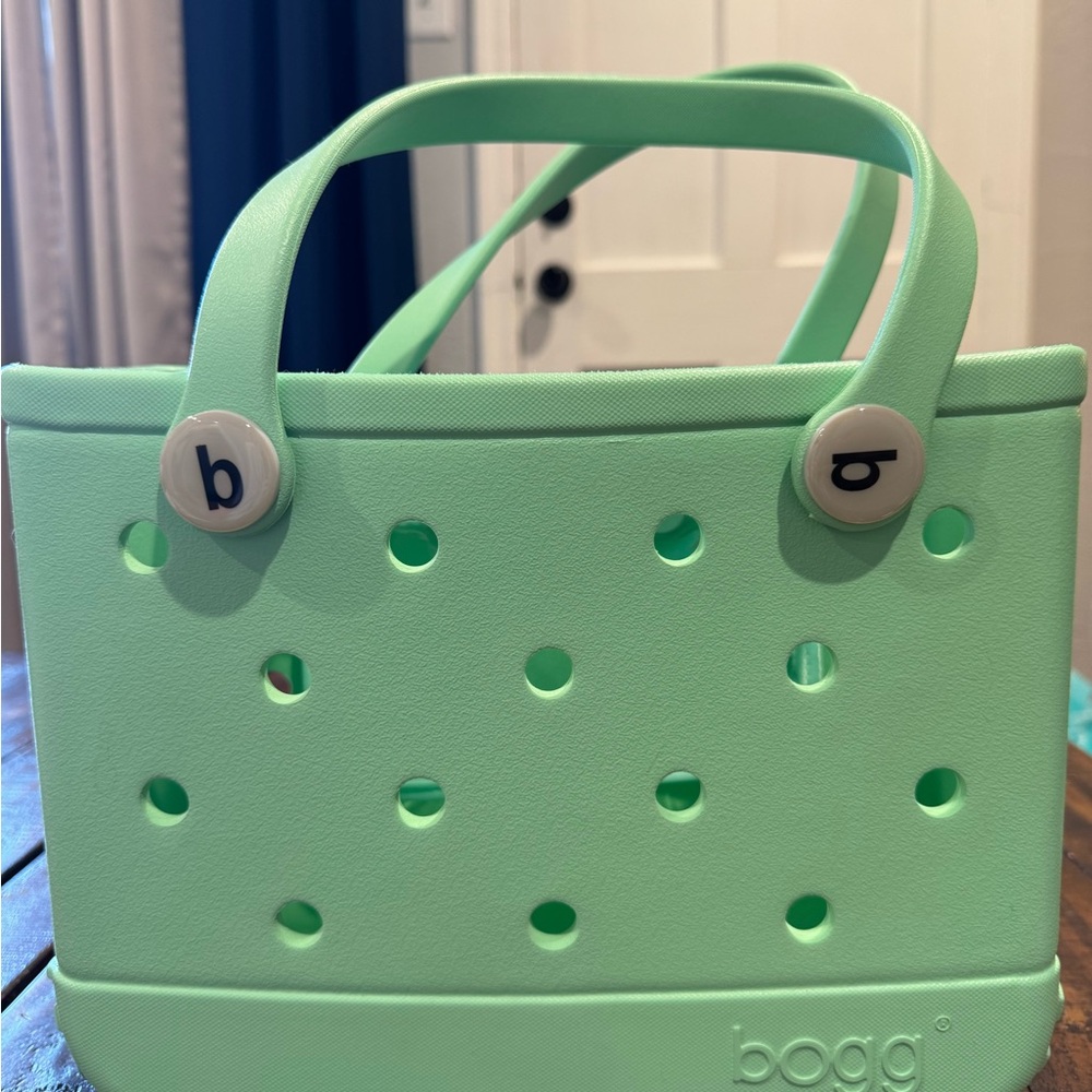 The Bitty Bogg Bag NWOT - Picture 5 of 5